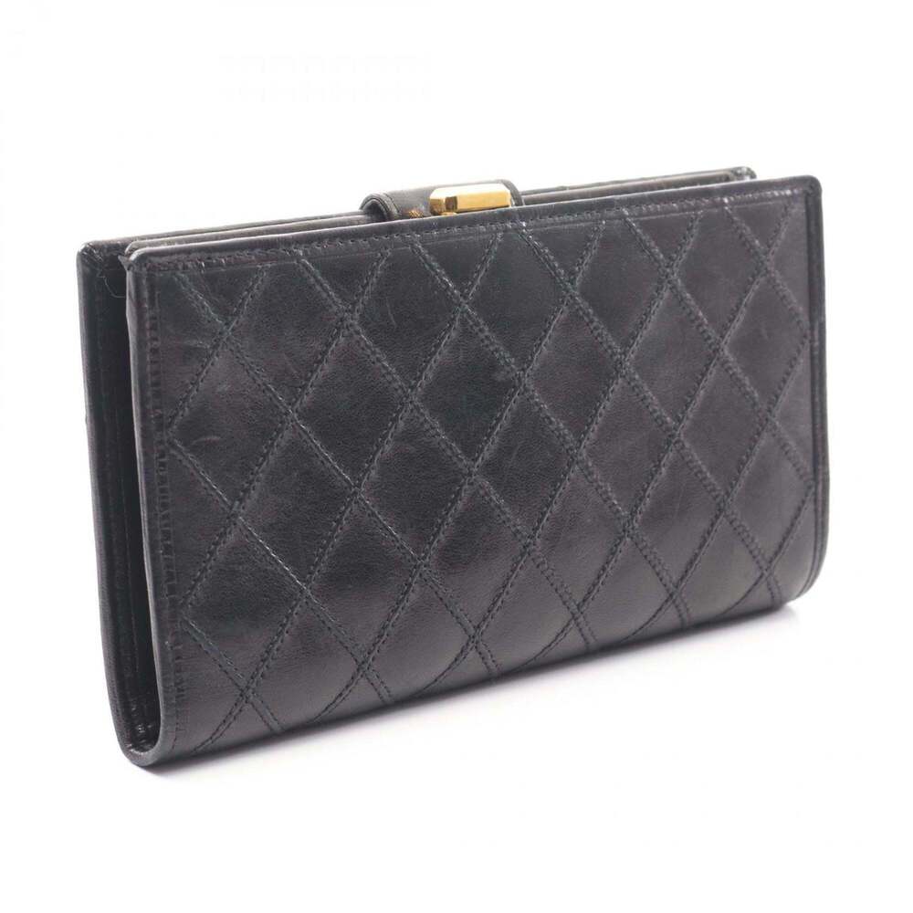 CHANEL Black Lambskin Leather Wallet - Picture 2 of 12